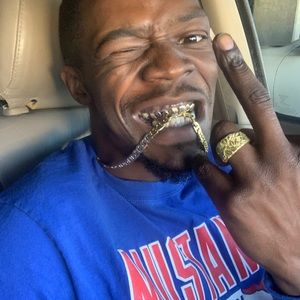 Meet your Posher, Jay